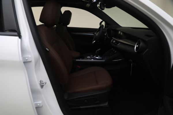 New 2024 Alfa Romeo Stelvio Ti for sale $54,570 at Maserati of Westport in Westport CT 06880 25