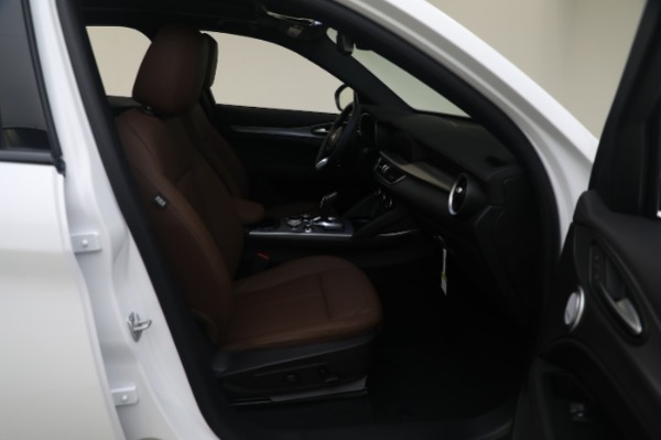 New 2024 Alfa Romeo Stelvio Ti for sale $57,420 at Maserati of Westport in Westport CT 06880 19