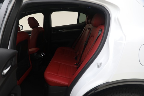 New 2024 Alfa Romeo Stelvio Veloce for sale $56,095 at Maserati of Westport in Westport CT 06880 28