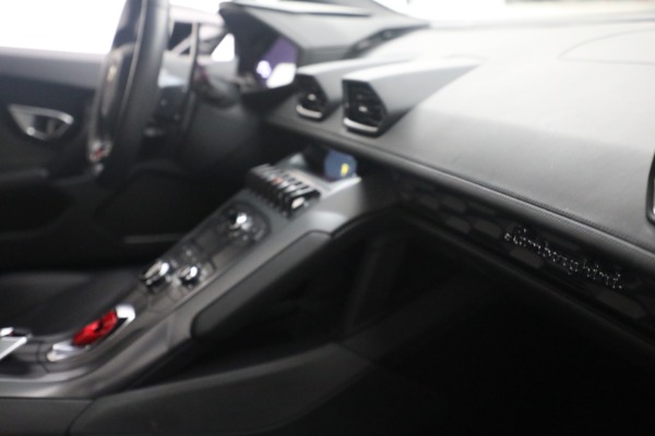 Used 2015 Lamborghini Huracan LP 610-4 for sale $219,900 at Maserati of Westport in Westport CT 06880 23