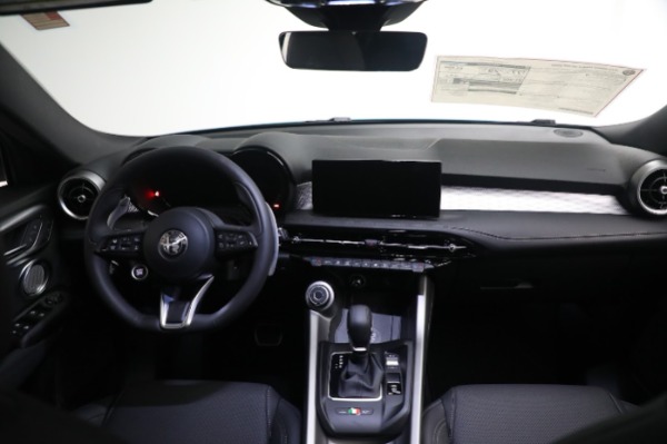 New 2024 Alfa Romeo Tonale Veloce for sale $58,840 at Maserati of Westport in Westport CT 06880 28