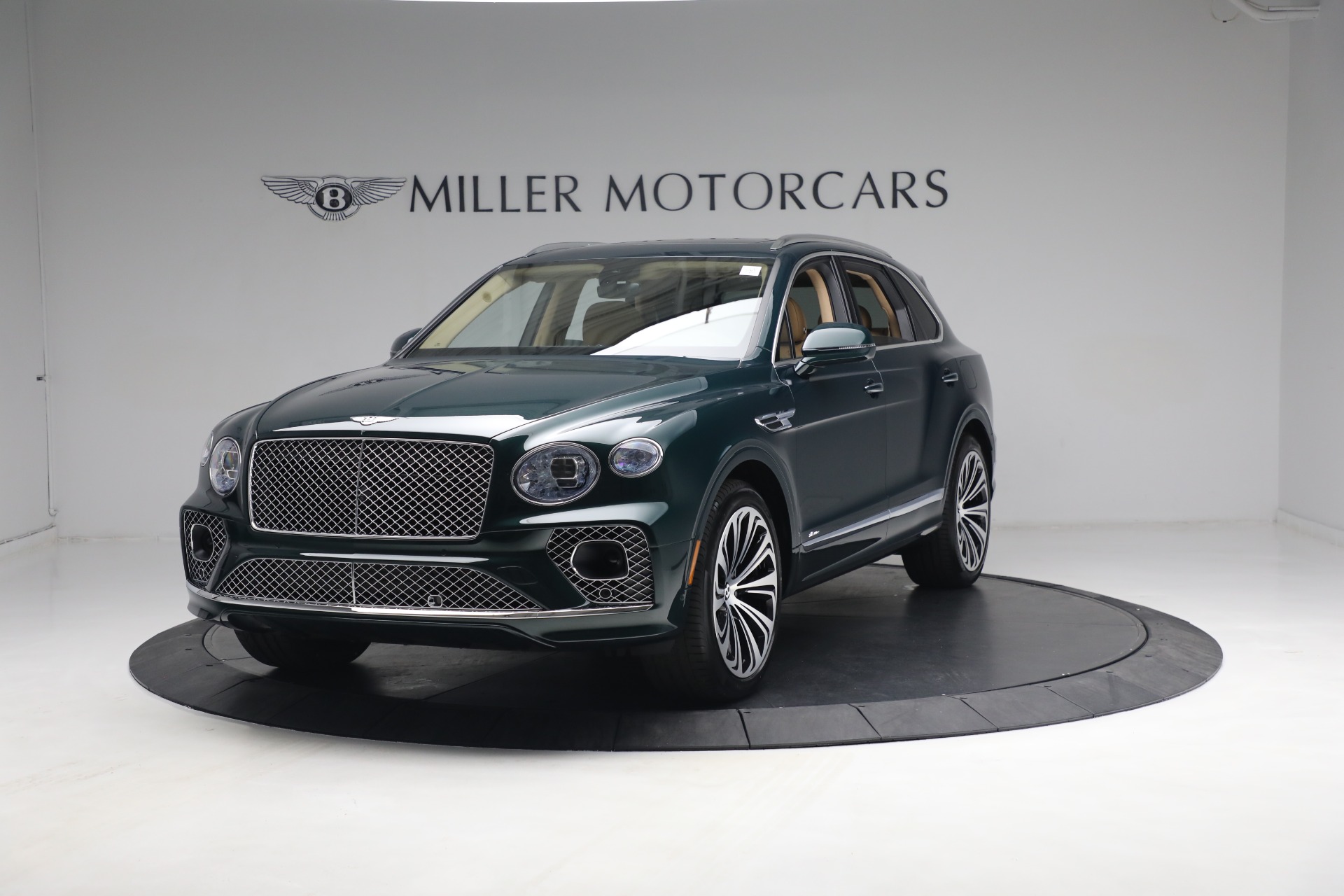 New 2023 Bentley Bentayga Azure Hybrid for sale $258,965 at Maserati of Westport in Westport CT 06880 1