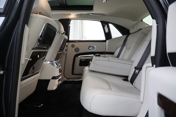 Used 2019 Rolls-Royce Ghost for sale $225,895 at Maserati of Westport in Westport CT 06880 26