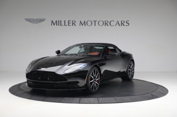 Used 2020 Aston Martin DB11 Volante for sale $139,900 at Maserati of Westport in Westport CT 06880 13