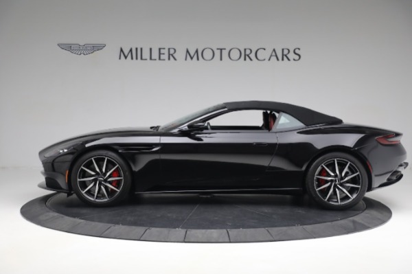 Used 2020 Aston Martin DB11 Volante for sale $139,900 at Maserati of Westport in Westport CT 06880 14
