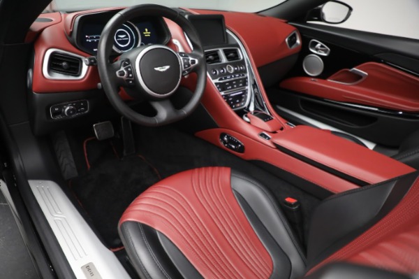 Used 2020 Aston Martin DB11 Volante for sale $139,900 at Maserati of Westport in Westport CT 06880 19