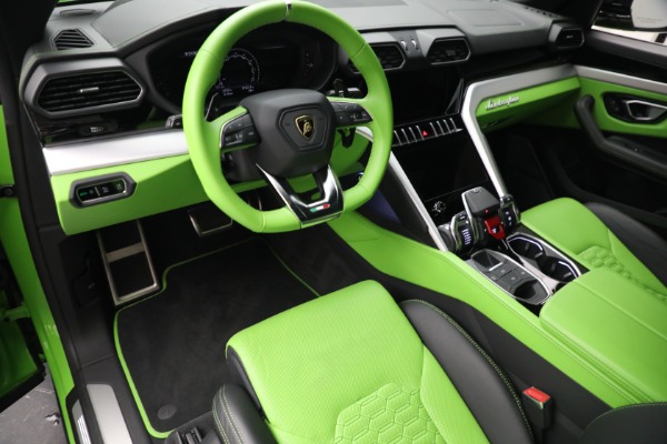 Used 2022 Lamborghini Urus for sale $269,900 at Maserati of Westport in Westport CT 06880 12