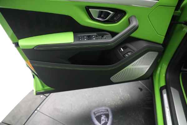 Used 2022 Lamborghini Urus for sale $269,900 at Maserati of Westport in Westport CT 06880 15