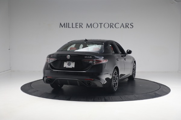 New 2024 Alfa Romeo Giulia Veloce for sale $55,350 at Maserati of Westport in Westport CT 06880 11