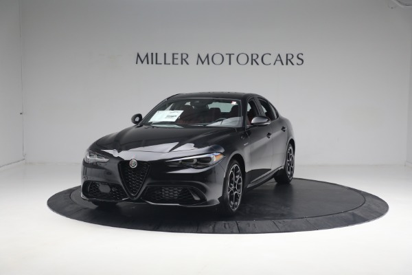 New 2024 Alfa Romeo Giulia Veloce for sale $55,350 at Maserati of Westport in Westport CT 06880 1