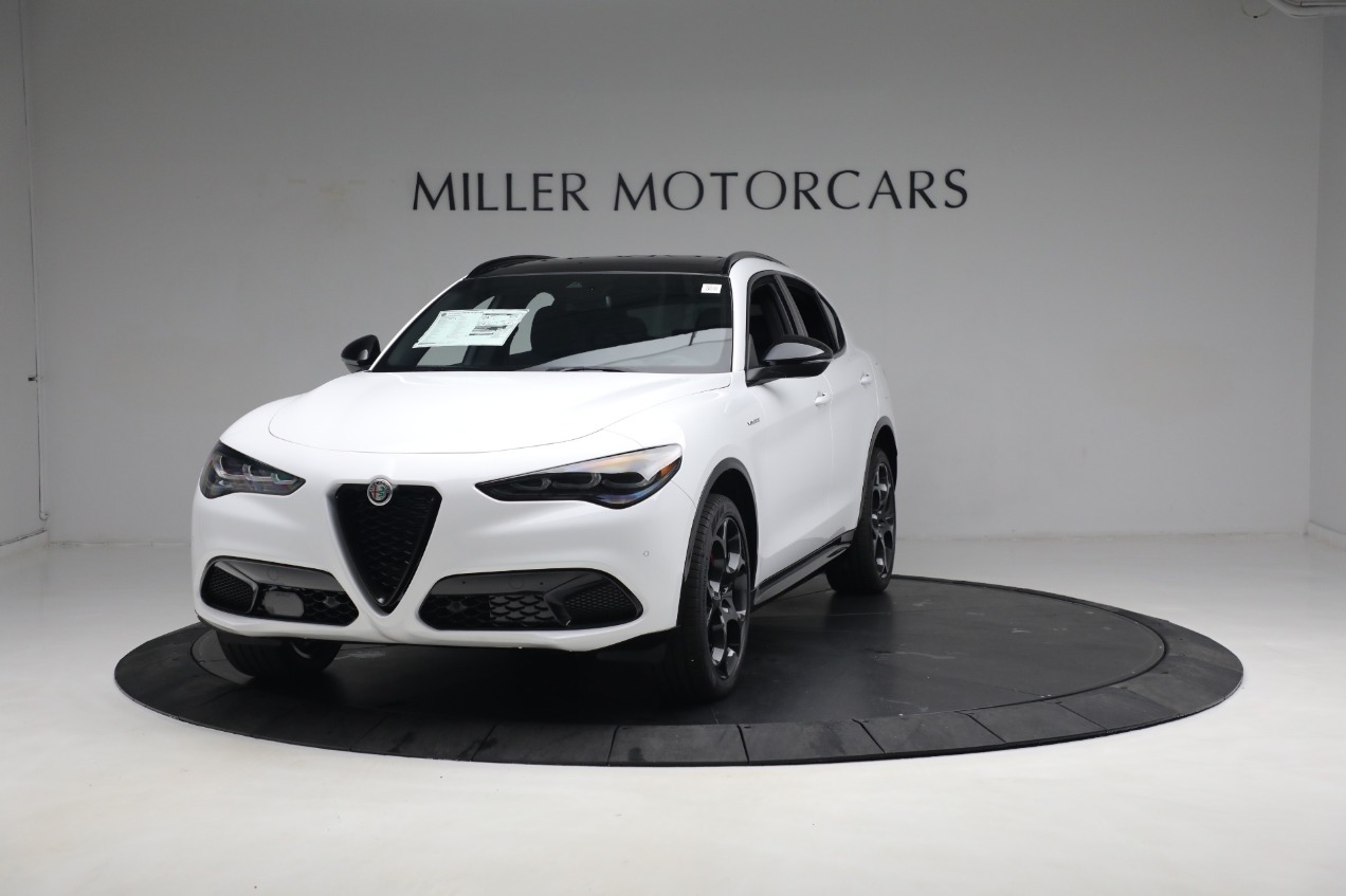 New 2024 Alfa Romeo Stelvio Veloce for sale $55,495 at Maserati of Westport in Westport CT 06880 1