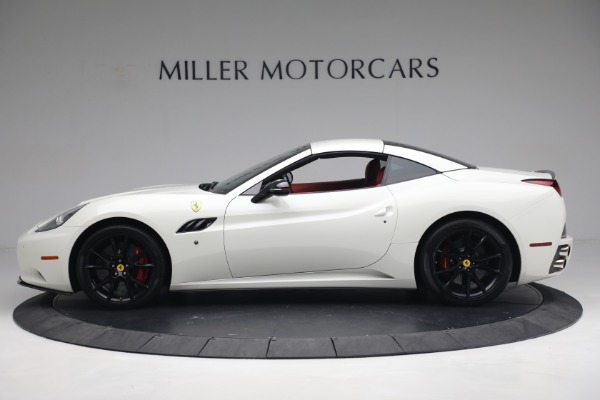 Used 2014 Ferrari California for sale $134,900 at Maserati of Westport in Westport CT 06880 14