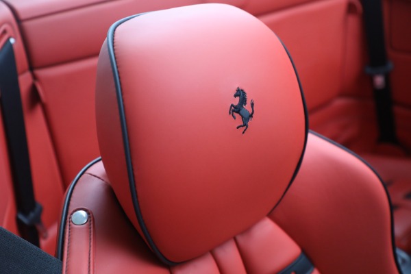 Used 2014 Ferrari California for sale $134,900 at Maserati of Westport in Westport CT 06880 27