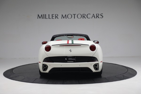Used 2014 Ferrari California for sale $134,900 at Maserati of Westport in Westport CT 06880 6