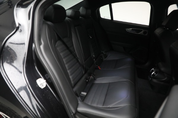 New 2024 Alfa Romeo Giulia Veloce for sale Sold at Maserati of Westport in Westport CT 06880 28