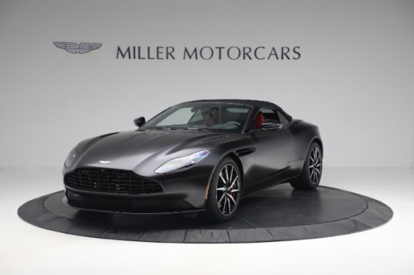 Used 2020 Aston Martin DB11 Volante for sale $147,900 at Maserati of Westport in Westport CT 06880 13