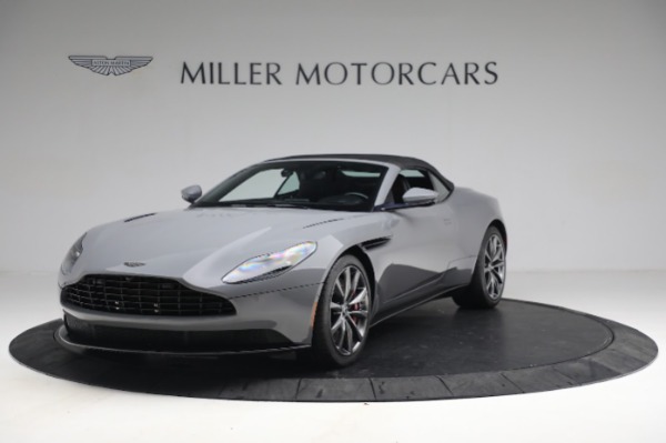 Used 2019 Aston Martin DB11 Volante for sale $124,900 at Maserati of Westport in Westport CT 06880 13