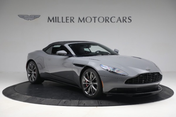 Used 2019 Aston Martin DB11 Volante for sale $124,900 at Maserati of Westport in Westport CT 06880 18