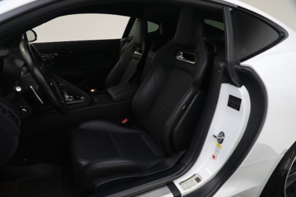 Used 2018 Jaguar F-TYPE R for sale Call for price at Maserati of Westport in Westport CT 06880 23