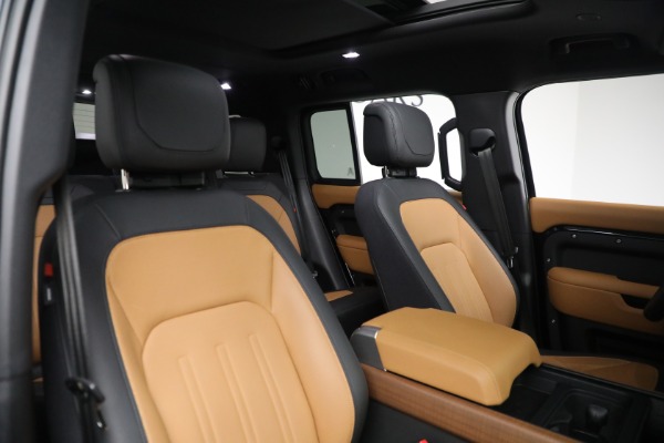 Used 2023 Land Rover Defender 130 X for sale $99,900 at Maserati of Westport in Westport CT 06880 24