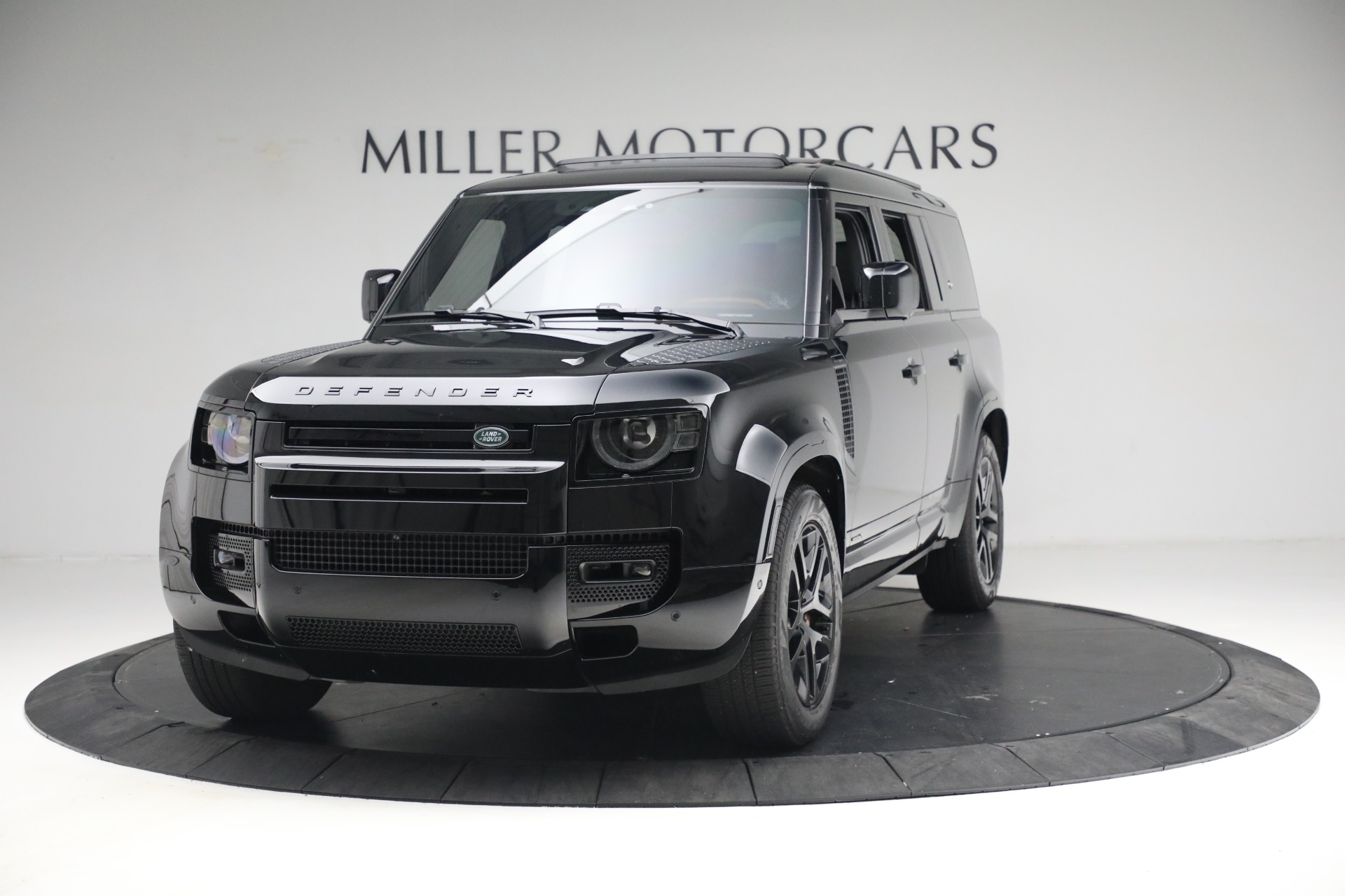 Used 2023 Land Rover Defender 130 X for sale $99,900 at Maserati of Westport in Westport CT 06880 1