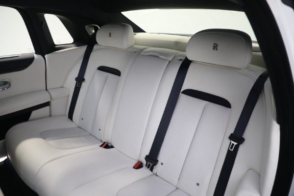 Used 2022 Rolls-Royce Ghost for sale $299,900 at Maserati of Westport in Westport CT 06880 22