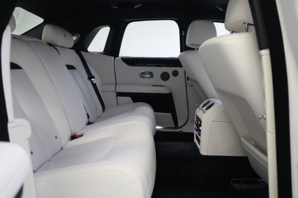 Used 2022 Rolls-Royce Ghost for sale $295,900 at Maserati of Westport in Westport CT 06880 25