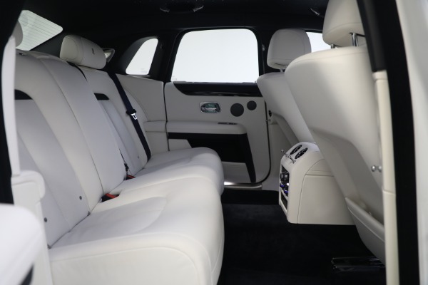 Used 2022 Rolls-Royce Ghost for sale $299,900 at Maserati of Westport in Westport CT 06880 25