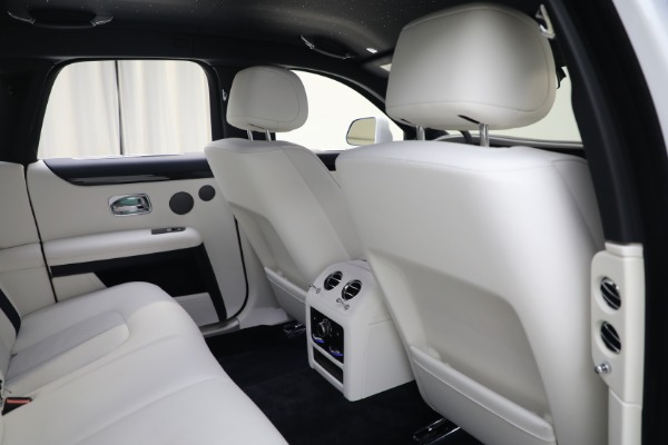 Used 2022 Rolls-Royce Ghost for sale $299,900 at Maserati of Westport in Westport CT 06880 26