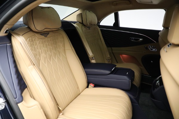 New 2024 Bentley Flying Spur Hybrid Azure for sale $289,115 at Maserati of Westport in Westport CT 06880 26