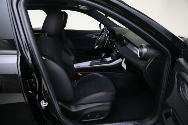 New 2024 Alfa Romeo Tonale Veloce for sale $54,790 at Maserati of Westport in Westport CT 06880 23
