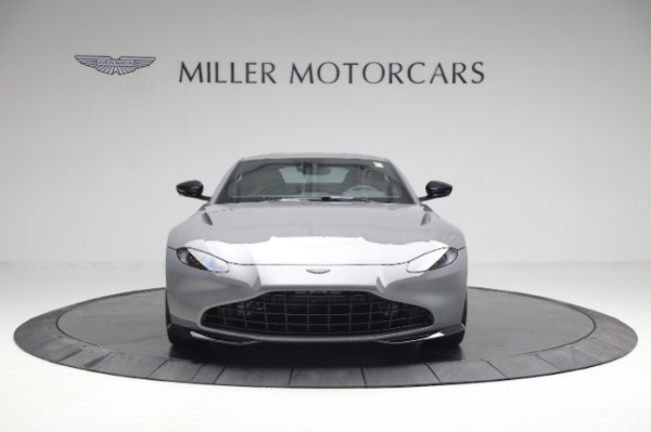 New 2023 Aston Martin Vantage V8 for sale $184,986 at Maserati of Westport in Westport CT 06880 11