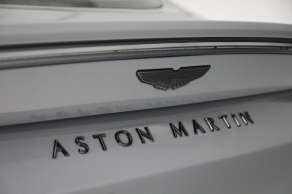 New 2023 Aston Martin Vantage V8 for sale $184,986 at Maserati of Westport in Westport CT 06880 24
