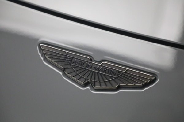 New 2023 Aston Martin Vantage V8 for sale $184,986 at Maserati of Westport in Westport CT 06880 25