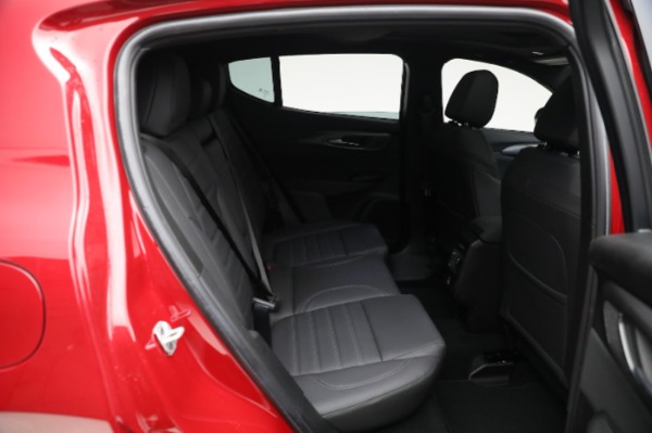 New 2024 Alfa Romeo Tonale Veloce for sale Sold at Maserati of Westport in Westport CT 06880 25