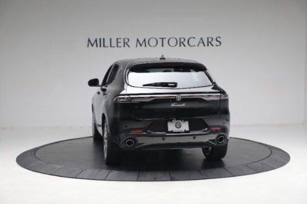 New 2024 Alfa Romeo Tonale Veloce for sale $57,640 at Maserati of Westport in Westport CT 06880 8