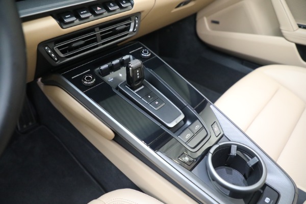 Used 2021 Porsche 911 Targa 4S for sale Sold at Maserati of Westport in Westport CT 06880 21