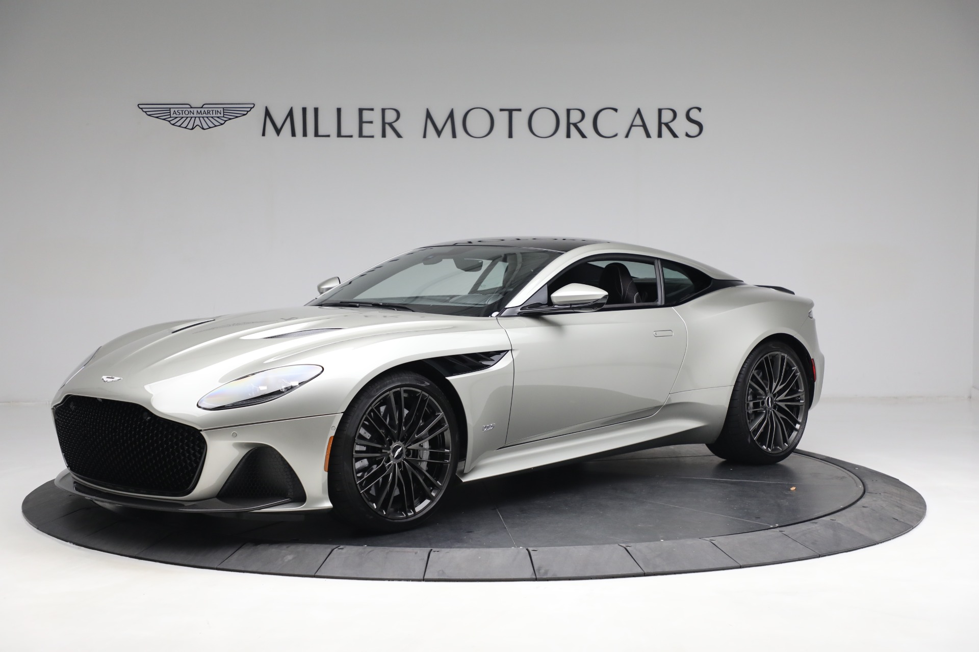 Used 2022 Aston Martin DBS Superleggera for sale $289,900 at Maserati of Westport in Westport CT 06880 1