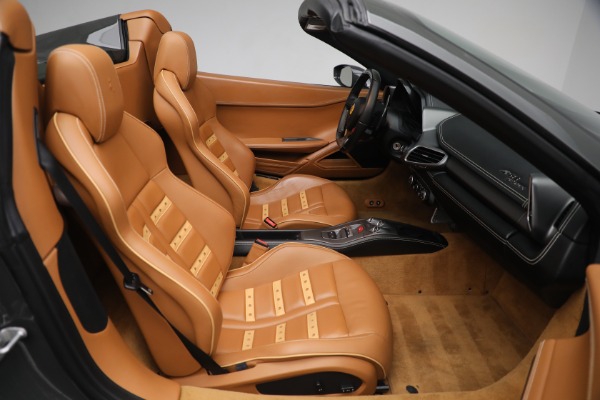 Used 2014 Ferrari 458 Spider for sale Sold at Maserati of Westport in Westport CT 06880 23