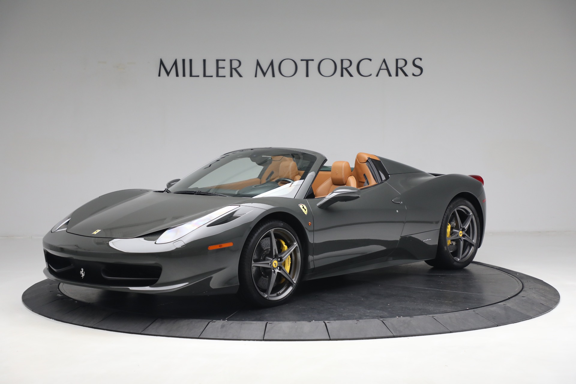 Used 2014 Ferrari 458 Spider for sale Sold at Maserati of Westport in Westport CT 06880 1