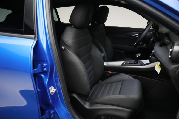 New 2024 Alfa Romeo Tonale Ti for sale $52,950 at Maserati of Westport in Westport CT 06880 23