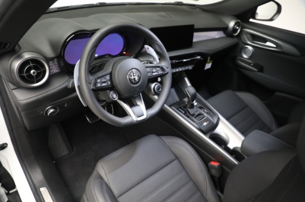 New 2024 Alfa Romeo Tonale Veloce for sale $55,290 at Maserati of Westport in Westport CT 06880 19