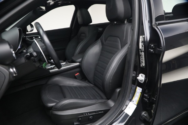 Used 2024 Alfa Romeo Giulia Veloce for sale Call for price at Maserati of Westport in Westport CT 06880 15