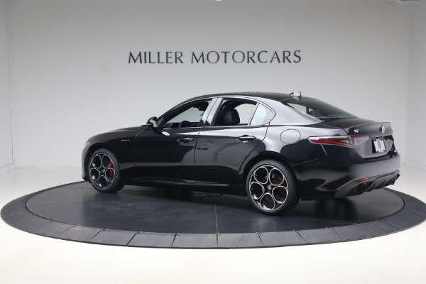 Used 2024 Alfa Romeo Giulia Veloce for sale Call for price at Maserati of Westport in Westport CT 06880 4