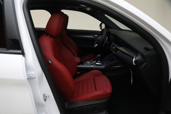New 2024 Alfa Romeo Stelvio Veloce for sale $57,395 at Maserati of Westport in Westport CT 06880 28