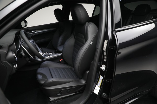 New 2024 Alfa Romeo Stelvio Veloce for sale $57,305 at Maserati of Westport in Westport CT 06880 23
