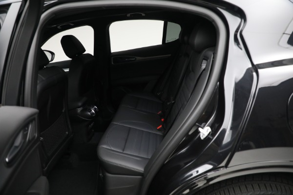 New 2024 Alfa Romeo Stelvio Veloce for sale $57,305 at Maserati of Westport in Westport CT 06880 25