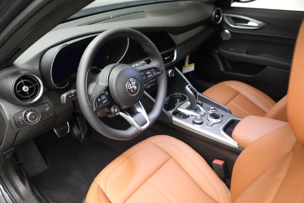 New 2024 Alfa Romeo Giulia Ti for sale $54,845 at Maserati of Westport in Westport CT 06880 24