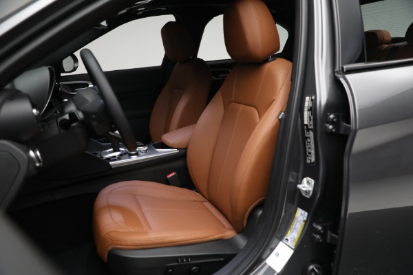 New 2024 Alfa Romeo Giulia Ti for sale $54,845 at Maserati of Westport in Westport CT 06880 27