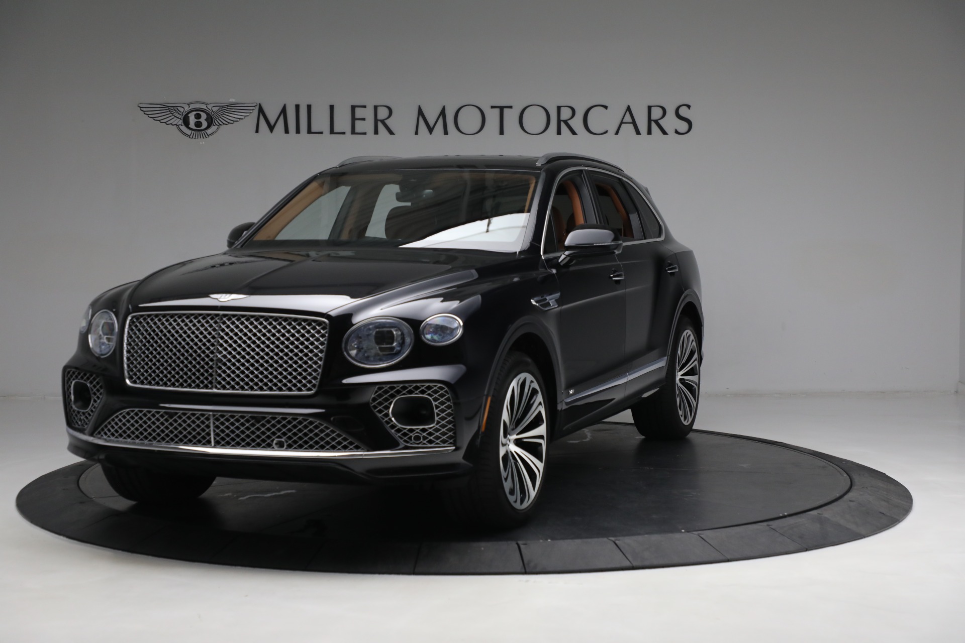 Used 2021 Bentley Bentayga V8 for sale $149,900 at Maserati of Westport in Westport CT 06880 1